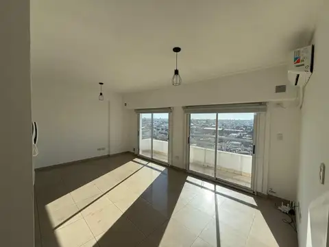 Departamento en Alquiler en Villa Dominico, $ 700.000
