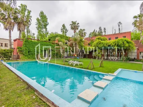 Casa en doble lote