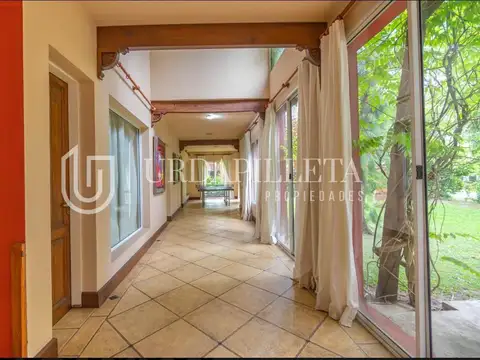 Casa en doble lote