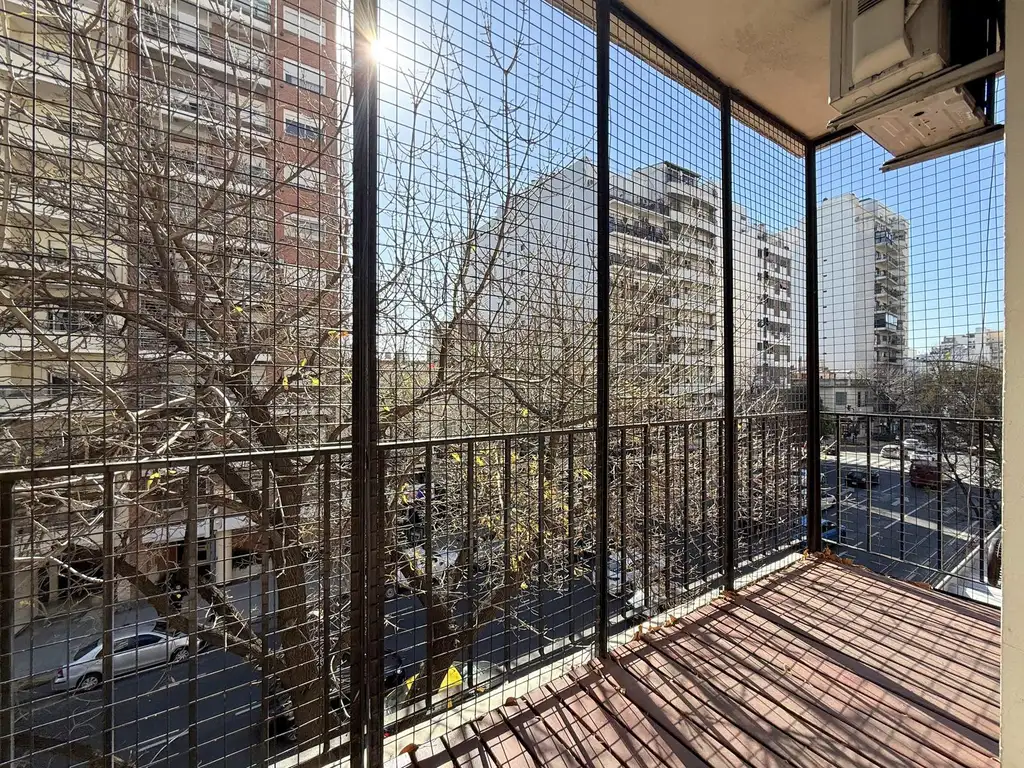 AV SAN JUAN al 3900
