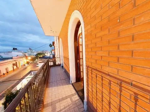 Casa en Venta en Barrio Tres Cerritos, USD 250.000