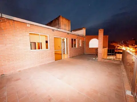 Exc Casa Vta 5 Dor Gge/qcho/suite/jard Av Jujuy