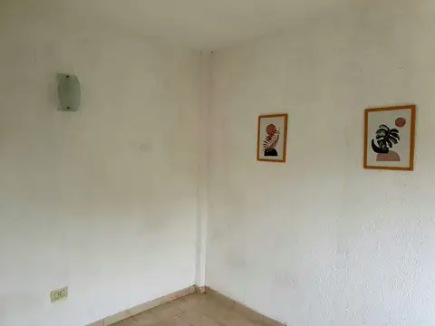 Departamento en Venta en Pompeya, USD 27.900