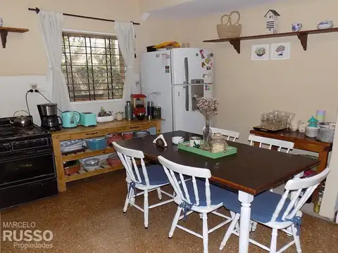 Casa en Venta con 1 cochera
