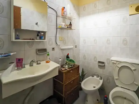 Casa sobre Blvd. Teruggi