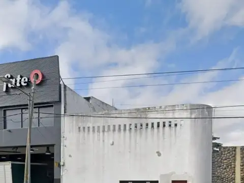 Local comercial a estrenar