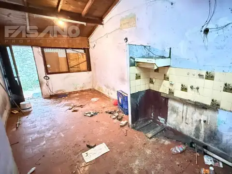 Depto Tipo Casa 2 ambientes con 1 baño