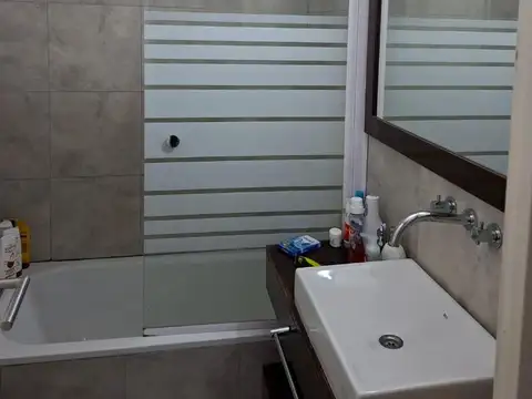 Departamento 2 ambientes con 2 baños