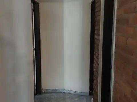 Casa 2 dormitorios. Funes