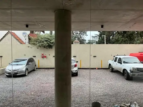 Cochera en venta, Ituzaingo Sur.