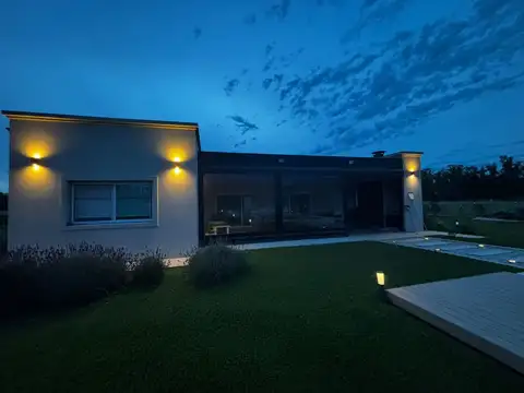 Casa en Venta 1 año