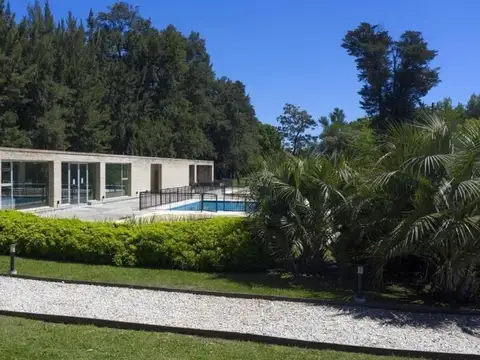 Terreno en Venta en Prados del Oeste, USD 75.000