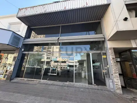 7 ENTRE 39 Y 40 | LOCAL COMERCIAL EN ALQUILER