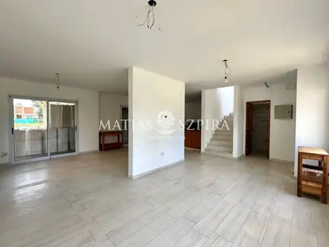 DUPLEX EN ALQUILER ALVAREZ DEL BOSQUE