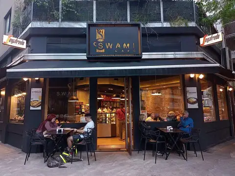 Excelente esquina en venta - 68 m2 - Caballito - Apto todo rubro.