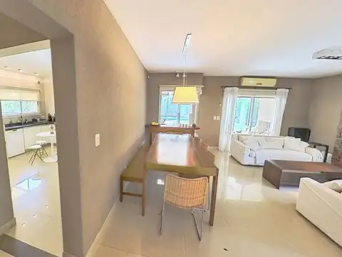 Casa en Venta al Noroeste