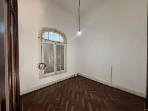Depto Tipo Casa en Venta 76 años