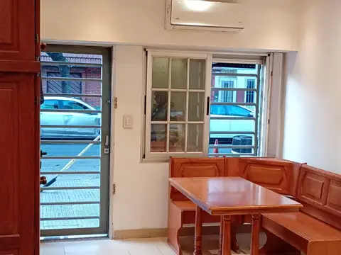 Depto Tipo Casa en Alquiler de Monoambiente