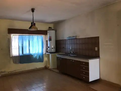 Casa en Venta en Burzaco, USD 110.000