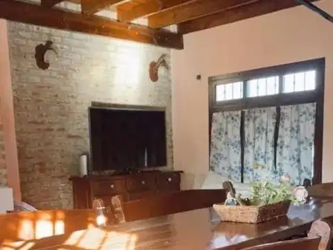 Casa en Venta en Ituzaingó, USD 160.000