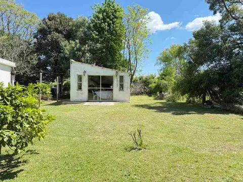 Venta de Terreno con Barbacoa en San Luis Sur