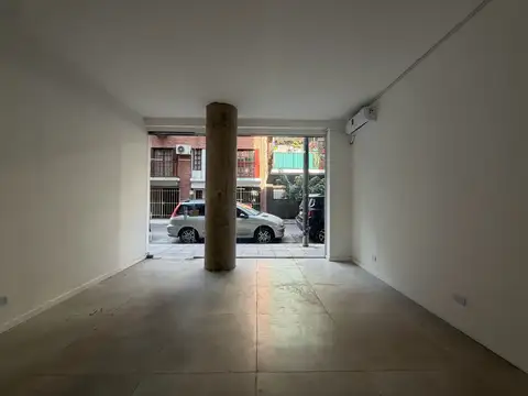 Excelente Local a la calle en Venta ubicado en Palermo a mts de Av.Santa Fe.