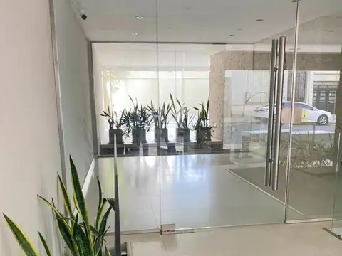 Calle 12 entre 44 y 45 600, Piso 7