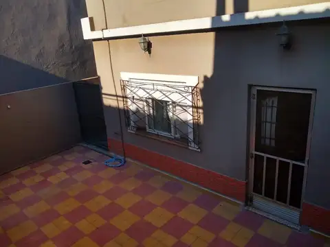 Depto Tipo Casa en Venta en Chilavert, USD 68.000