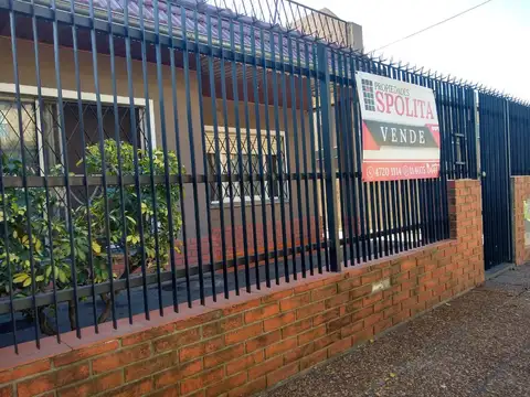 Depto Tipo Casa en Venta en Chilavert, USD 68.000