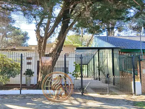Venta casa Santa Teresita 3 ambientesmPermuta