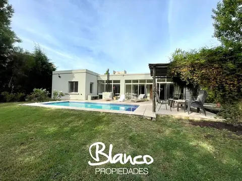 Casa  en Venta en Haras Santa Maria, Escobar, G.B.A. Zona Norte