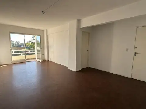 Alquiler Departamento 3 ambientes con balcón y excelente vista- Villa Raffo