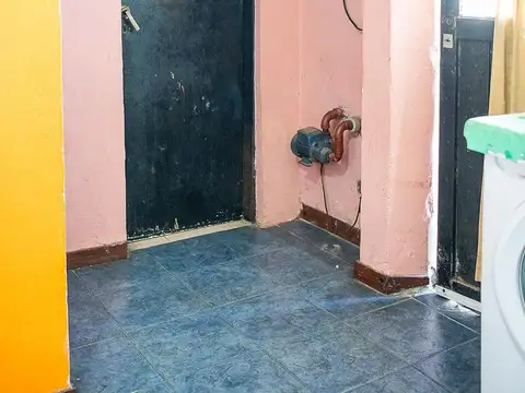 Casa 2 ambientes con 1 baño