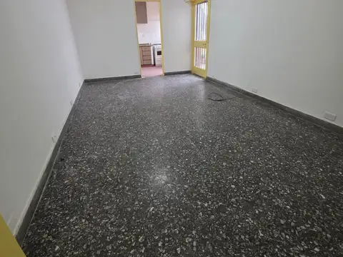 Terrero 2200, Piso 1