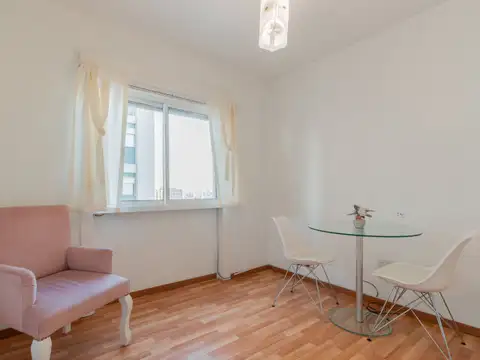 Venta 4 ambientes Caballito Sur, piso alto APTO CREDITO