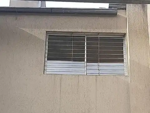 Entre Ríos e/ 9 de Julio y República Oriental del Uruguay