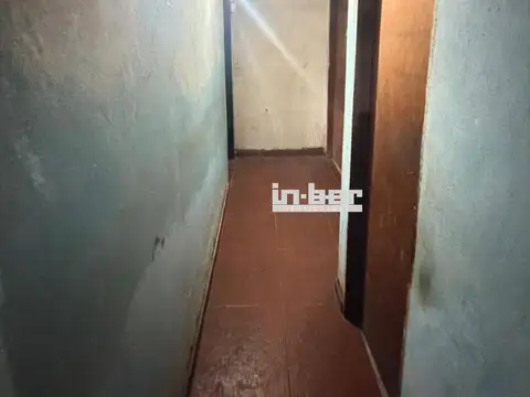 Casa 2 ambientes con 1 baño