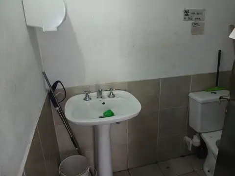 4 de Enero 2300