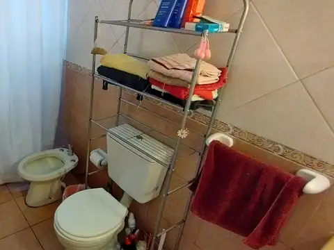 OPORTUNIDAD EN SARANDÍ -6 MONOAMBIENTES + GARAGE