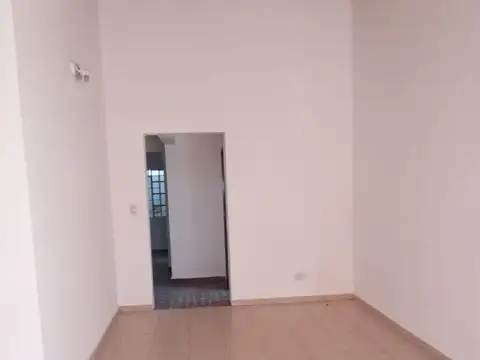 Depto Tipo Casa en Alquiler 35 años