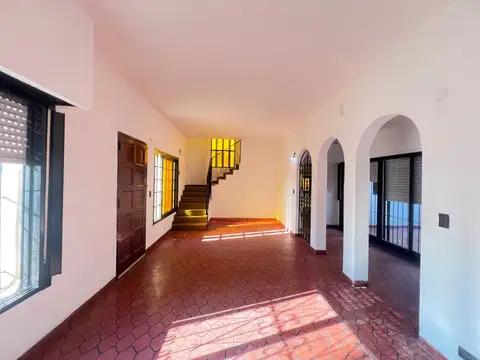 Casa 5 ambientes Ramos Mejía