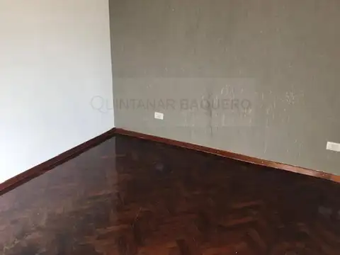 Depto Tipo Casa en Venta 45 años