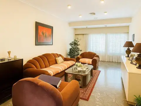Casa en Venta en Caseros, USD 230.000