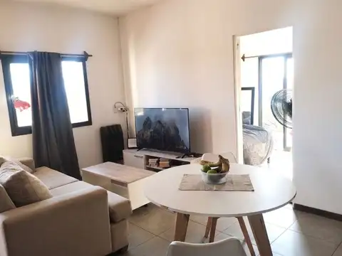 Depto Tipo Casa en Venta de 1 dormitorio