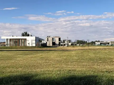 Terreno en Venta en City Bell, USD 82.000
