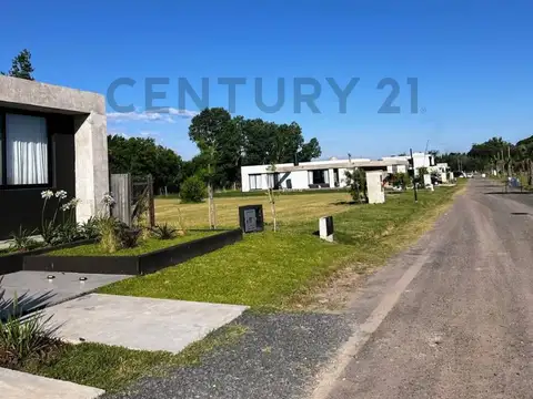 Lote en Barrio Rivera I - Barrio Cerrado - City Bell - Los Portños