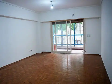 Depto Tipo Casa en Venta en Balvanera, USD 149.000