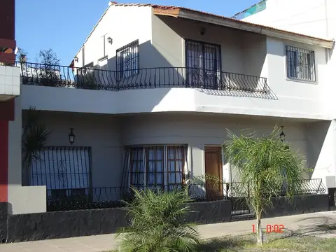 Alfredo Lorenzo Palacios 2400