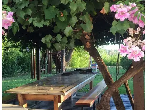 Av John Kennedy 1300