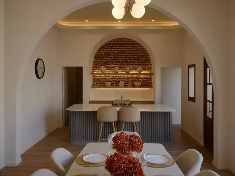 Casa en Venta con 1 cochera